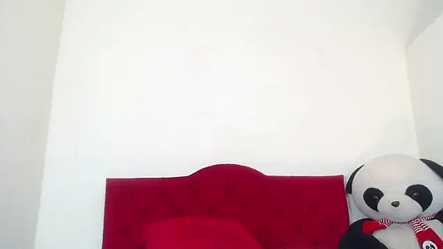 Snapshot of Luluu_08 chatting on 15, 1, 2025 Luluu 08 online show from 15, 1, 2025