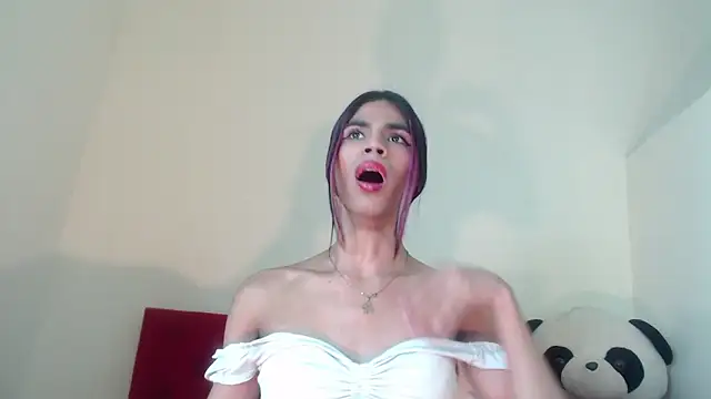 Snapshot of Luluu_08 chatting on 3, 2, 2025 Luluu 08 online show from 3, 2, 2025