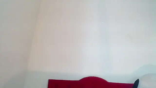 Snapshot of Luluu_08 chatting on 28, 2, 2025 Luluu 08 online show from 28, 2, 2025