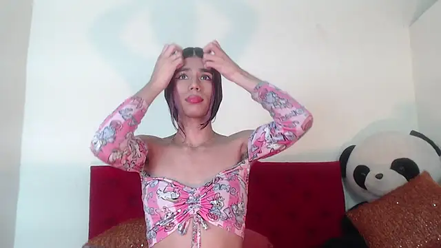 Snapshot of Luluu_08 chatting on 12, 3, 2025 Luluu 08 online show from 12, 3, 2025