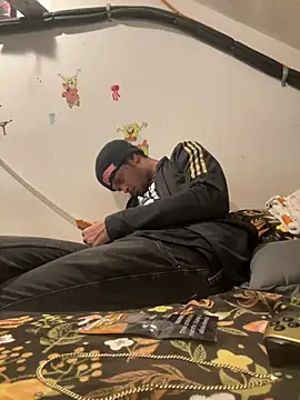 Snapshot of rayyymack chatting on 9, 12, 2024 rayyymack online show from 9, 12, 2024