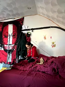 Snapshot of rayyymack chatting on 9, 9, 2025 rayyymack online show from 9, 9, 2025