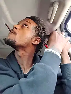 Snapshot of rayyymack chatting on 16, 9, 2025 rayyymack online show from 16, 9, 2025