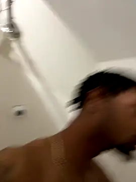 Snapshot of rayyymack chatting on 29, 9, 2025 rayyymack online show from 29, 9, 2025