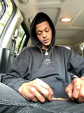 Snapshot of rayyymack chatting on 15, 10, 2025 rayyymack online show from 15, 10, 2025