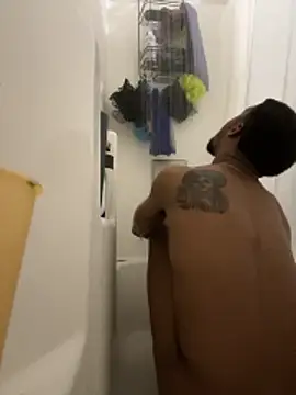 Snapshot of rayyymack chatting on 29, 10, 2025 rayyymack online show from 29, 10, 2025