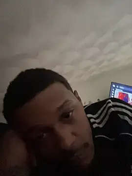 Snapshot of rayyymack chatting on 27, 3, 2026 rayyymack online show from 27, 3, 2026