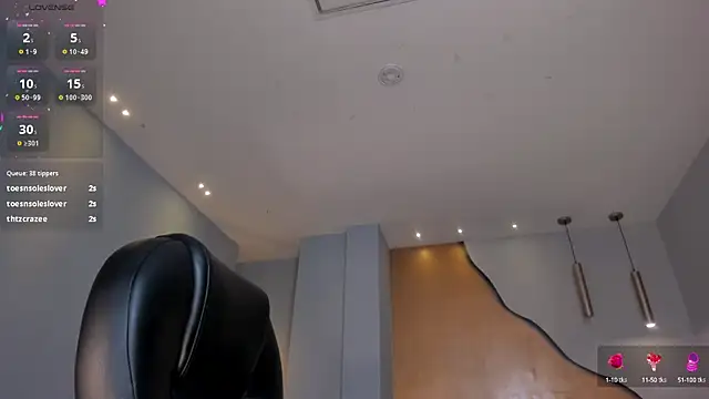 KatieStonne online show from 21, 3, 2025