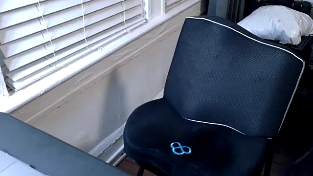 WyattBBC online show from 13, 4, 2026