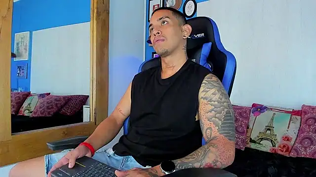 Snapshot of Damian09_ chatting on 14, 1, 2025 Damian09 online show from 14, 1, 2025