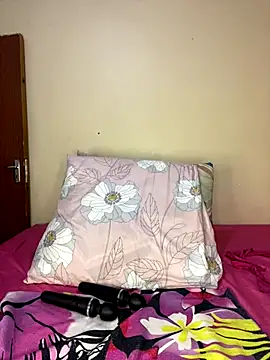 Snapshot of HornyxLadie chatting on 7, 1, 2026 HornyxLadie online show from 7, 1, 2026