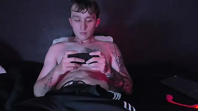 Snapshot of Dylanwhite23_ chatting on 23, 11, 2025 Dylanwhite23 online show from 23, 11, 2025