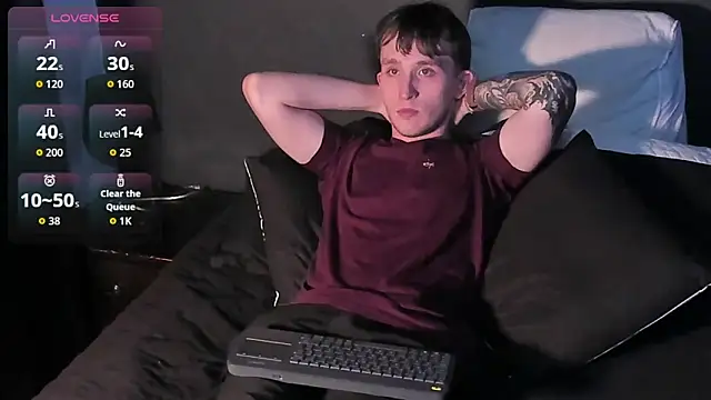 Snapshot of Dylanwhite23_ chatting on 6, 1, 2026 Dylanwhite23 online show from 6, 1, 2026