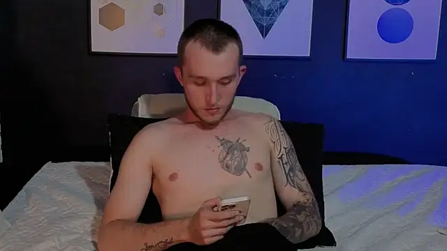 Snapshot of Dylanwhite23_ chatting on 2, 3, 2026 Dylanwhite23 online show from 2, 3, 2026