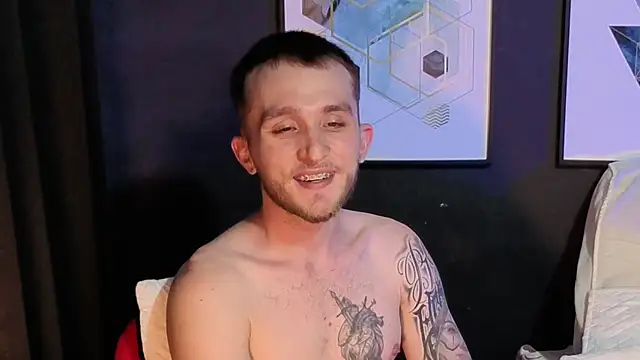 Snapshot of Dylanwhite23_ chatting on 3, 4, 2026 Dylanwhite23 online show from 3, 4, 2026