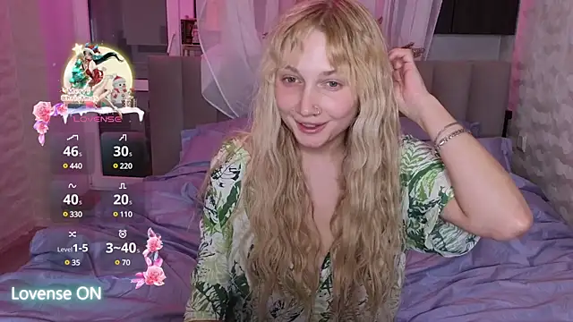 GoodGirl0024 online show from 20, 2, 2025