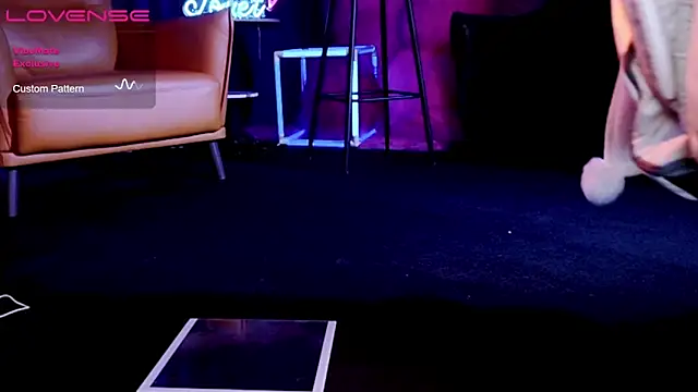 JoooJo  online show from 17, 1, 2025