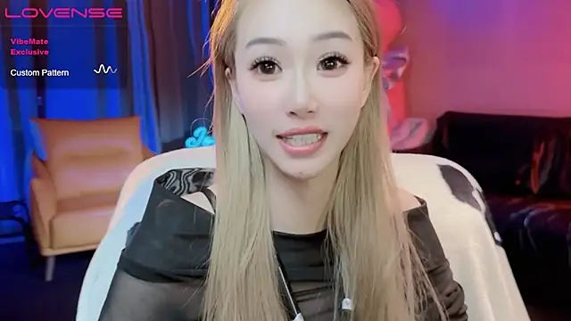 JoooJo  online show from 7, 3, 2025