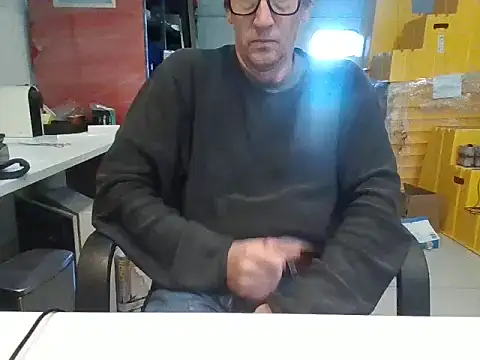 Snapshot of Raimundo1971 chatting on 14, 10, 2025 Raimundo1971 online show from 14, 10, 2025