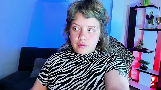 Sabrina scarlett online show from 20, 11, 2025