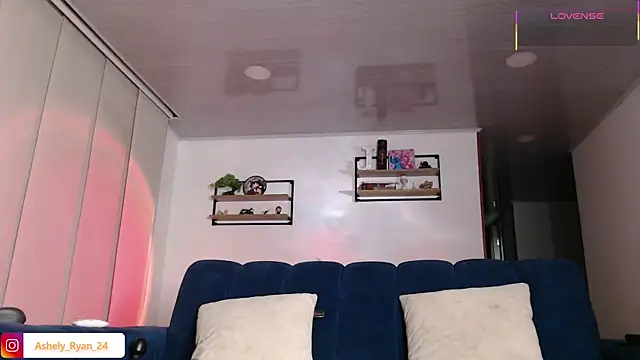 Snapshot of ashely_ryan24 chatting on 8, 4, 2026 ashely ryan24 online show from 8, 4, 2026
