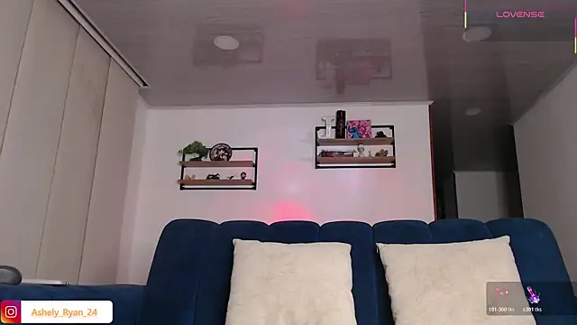 Snapshot of ashely_ryan24 chatting on 10, 4, 2026 ashely ryan24 online show from 10, 4, 2026