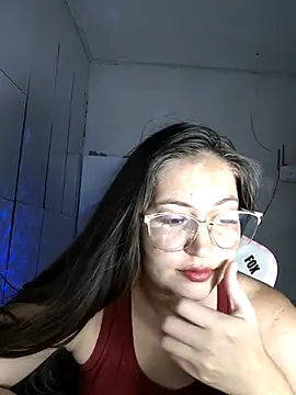 Snapshot of dani123unica chatting on 19, 9, 2025 dani123unica online show from 19, 9, 2025