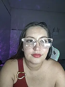 Snapshot of dani123unica chatting on 21, 11, 2025 dani123unica online show from 21, 11, 2025