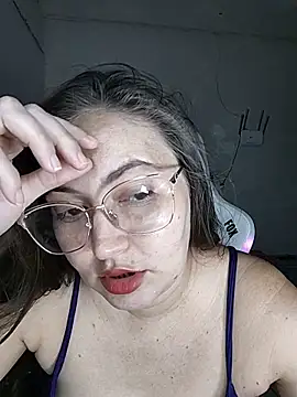 Snapshot of dani123unica chatting on 1, 12, 2025 dani123unica online show from 1, 12, 2025