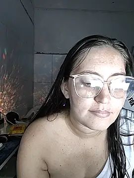 Snapshot of dani123unica chatting on 3, 12, 2025 dani123unica online show from 3, 12, 2025