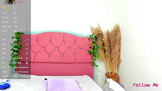 Snapshot of arisha_hot chatting on 22, 10, 2025 arisha hot online show from 22, 10, 2025