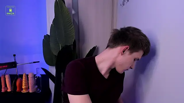 MarkGWalker online show from 16, 2, 2025