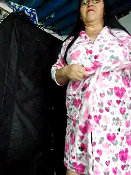 clarita 01 online show from 6, 4, 2026