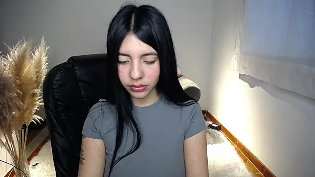 Snapshot of Alin_Aly chatting on 6, 1, 2026 Alin Aly online show from 6, 1, 2026