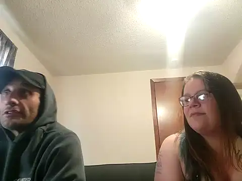 jdrizzle8699 online show from 12, 12, 2024