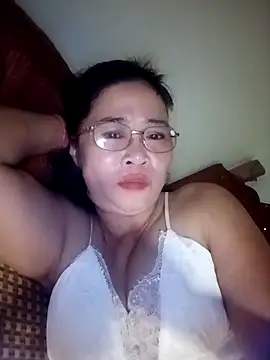 Snapshot of Sexy-asslove90 chatting on 10, 10, 2025 Sexy-asslove90 online show from 10, 10, 2025