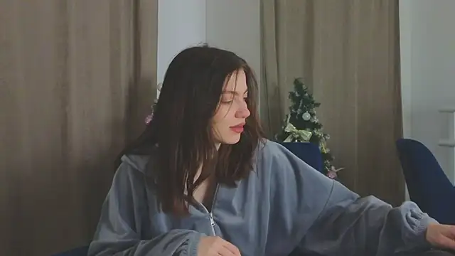 katty  cat online show from 22, 12, 2024