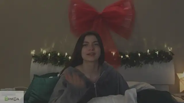 katty  cat online show from 25, 12, 2024