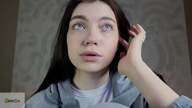 katty  cat online show from 31, 1, 2025