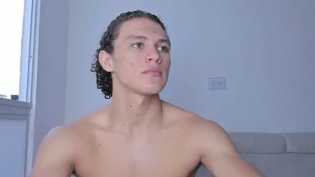 laurent nova online show from 19, 2, 2025