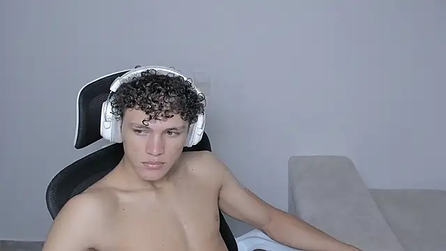 laurent nova online show from 15, 9, 2025