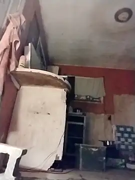 Snapshot of brownfeet chatting on 8, 3, 2025 brownfeet online show from 8, 3, 2025