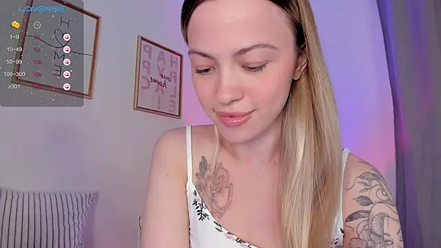 Snapshot of damn_cutie chatting on 9, 1, 2026 damn cutie online show from 9, 1, 2026