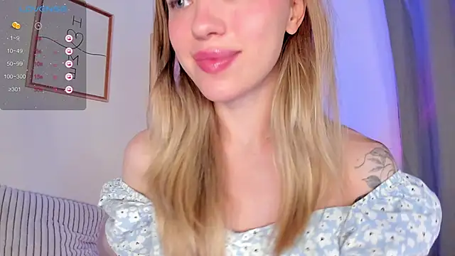 Snapshot of damn_cutie chatting on 28, 2, 2026 damn cutie online show from 28, 2, 2026