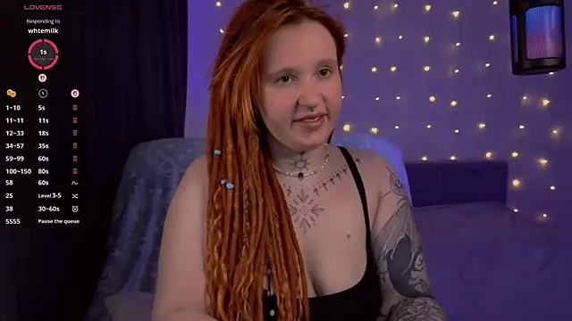 Snapshot of The_Full_Red_Moon chatting on 25, 3, 2026 The Full Red Moon online show from 25, 3, 2026