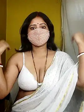 Snapshot of natasha_bhabhi chatting on 4, 5, 2026 natasha bhabhi online show from 4, 5, 2026