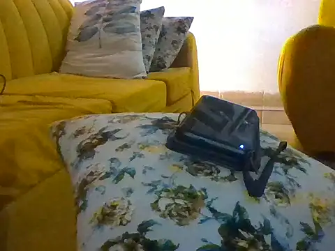Snapshot of sherry_anne chatting on 24, 3, 2026 sherry anne online show from 24, 3, 2026