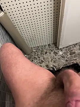 Snapshot of -Manu-85 chatting on 11, 4, 2026 -Manu-85 online show from 11, 4, 2026