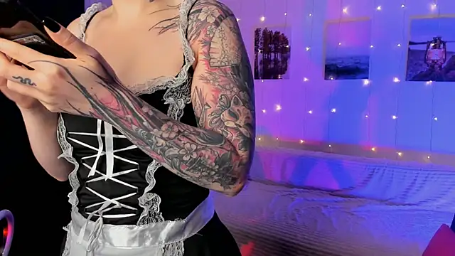 Snapshot of Magic_Allie chatting on 14, 9, 2025 Magic Allie online show from 14, 9, 2025