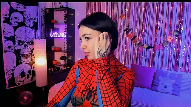 Snapshot of Magic_Allie chatting on 24, 10, 2025 Magic Allie online show from 24, 10, 2025